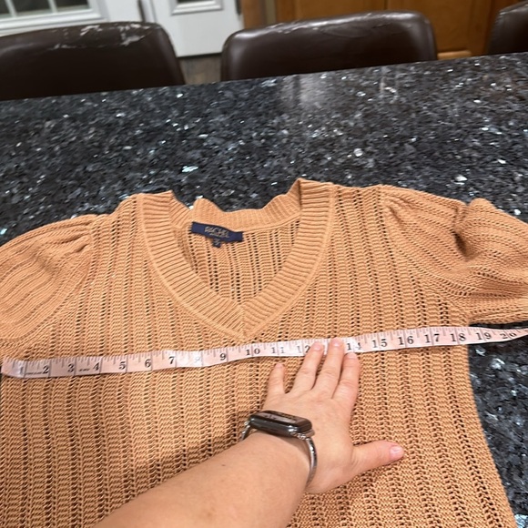 RACHEL Rachel Roy Brown V-Neck top - Picture 5 of 9